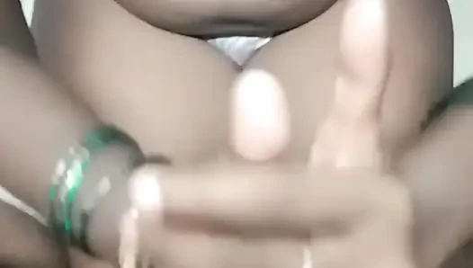 I Seduced Bank Guy in Bra-panties for Emi - Tamil Handjob & Nipple Play! Indianhotwifex