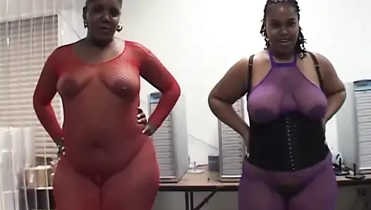Big boobs black chubby loves big white dick in mouth