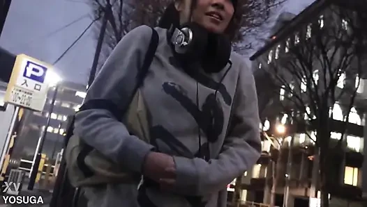 A Busty Girl From a Strong Tennis Club Takes on a Secret Part-time Job. She Gets Her Huge Breasts Massaged