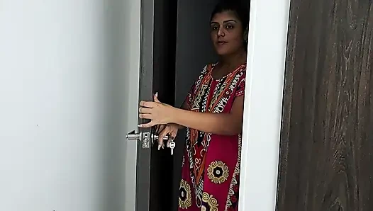 Hot MILF Masturbating