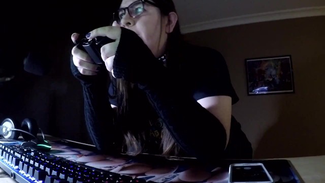 Chubby Shemale Gamer Girl Plays PSO and Takes A Dick