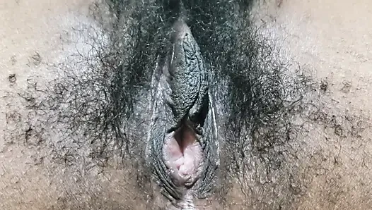 Hot Hairy MILF Pussy Close Up With Seductive Amateur Energy