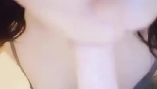 Saliva-flowing Blowjob