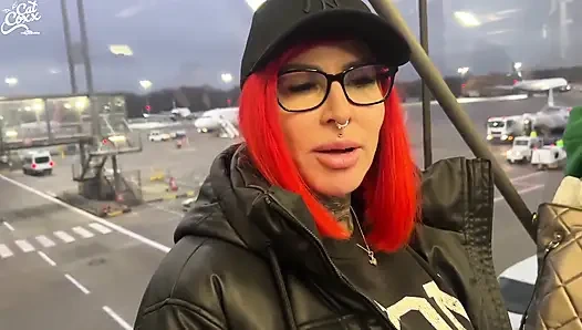 I Give the Best Deepthroat to a Stranger!