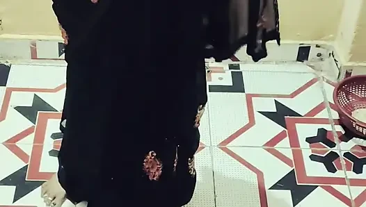 Shalini bhabhi ko jamkar choda bhabhi rone lgi