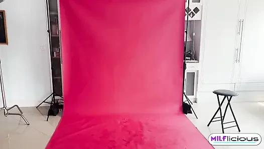 MILF Kate Dee Fucks Photographer