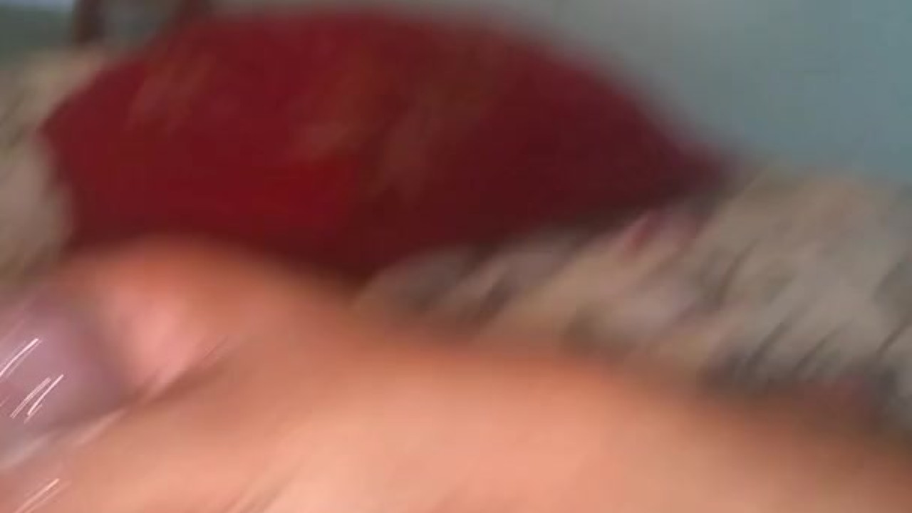 Lots of cum