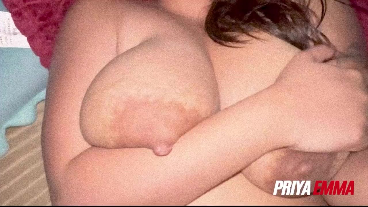 Seductive Indian Aunty with Heavy Milky Tits Begs to Be Touched and Licked