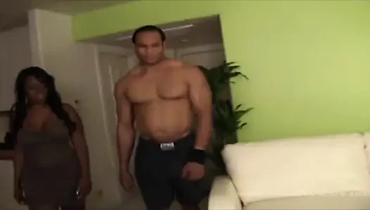 Rub my big juicy booty & fuck my brains out will you?
