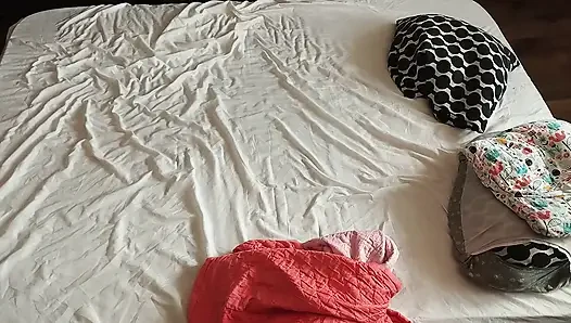 I Eat My Wife's Juicy Pussy Until She Orgasms. Eating Wife's Juicy Pussy.