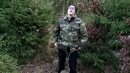 Pierced mature nympho in wild experience