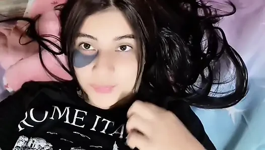 Yuliethgomez Serves Big Ass Pads and Deepthroat Pleas