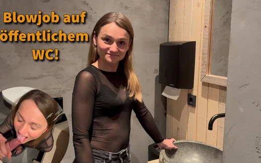 Blowjob in the Public Toilet!