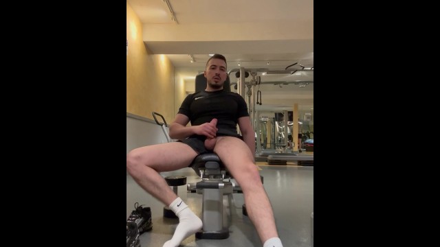 Risky public flashing cock and jerking off in the gym