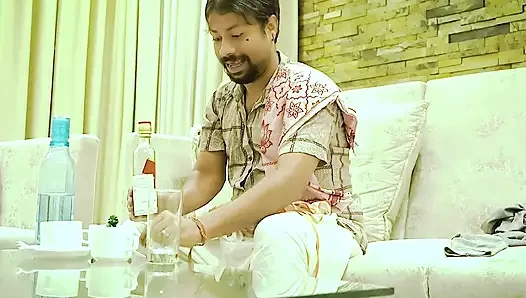 Malkin ko kapda badalte dekh piche se pakad ke chod diya