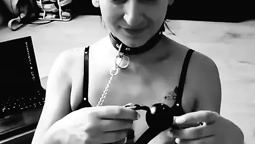 Obedient bitch goes for a walk to be fucked