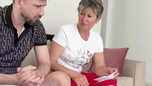 Anal Granny - Tarrot Reading!