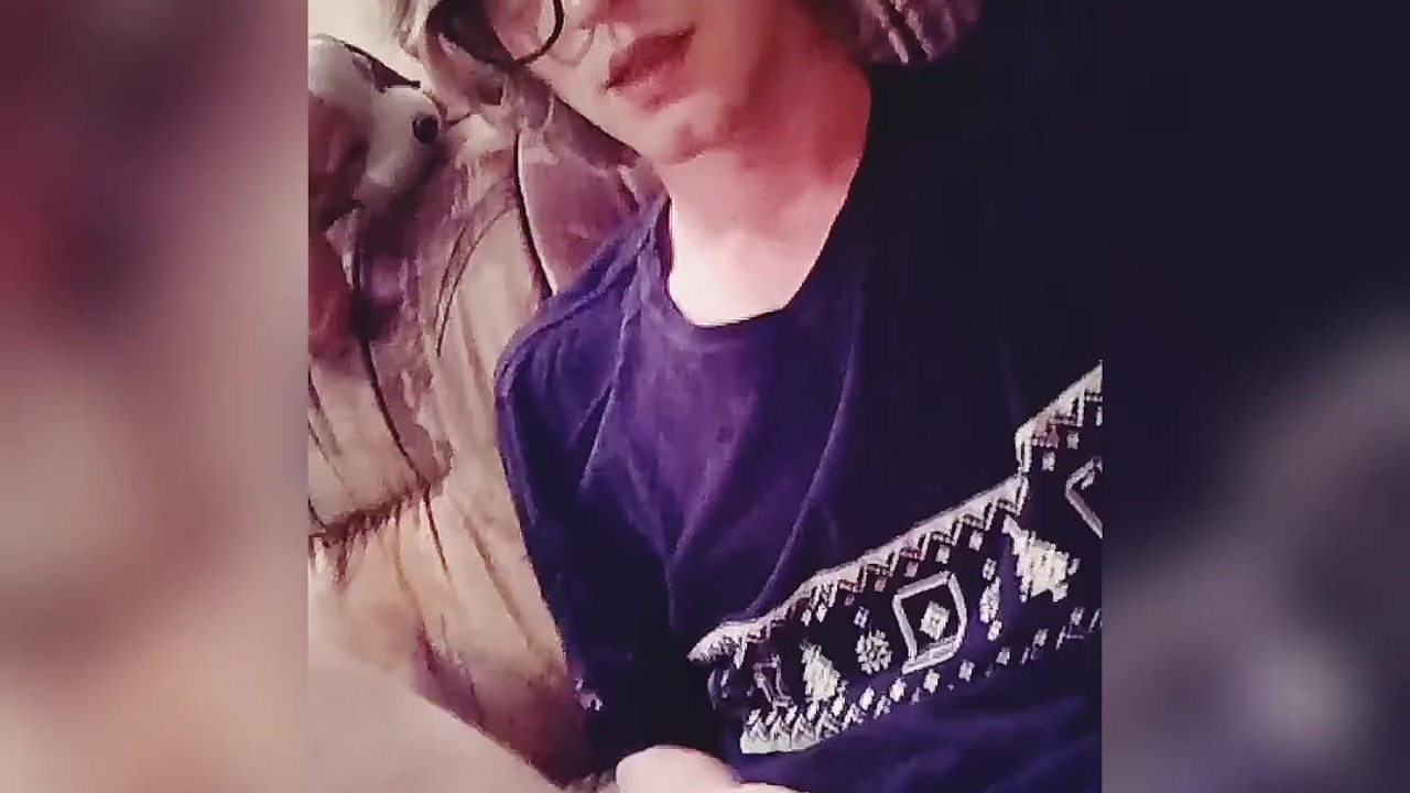 Hattabi4ik Pissing And Fapping (Gold Rain) Homemade Fetish