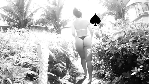 Exhibitionist wife on the beach with walking dental. I'll film everything.