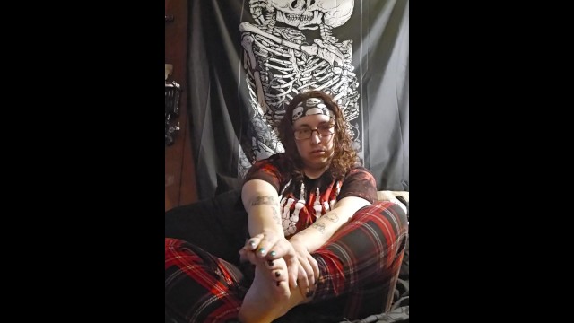 Dommy Mommy self foot worship JOI