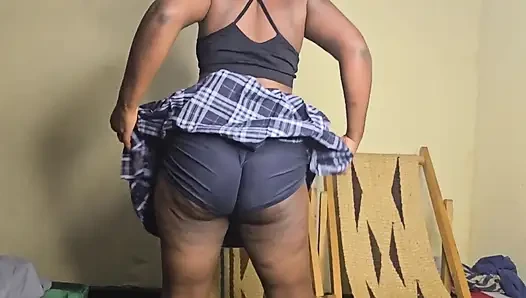 Rich Woman Who Sing in the Choir Masturbate After the Church