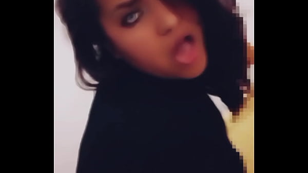 Oh Daddy, like that, give me like a little whore, I want your milk.