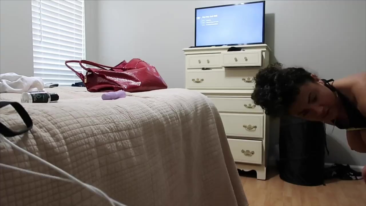 Scenes from webcam with PRETTY HUSTLER
