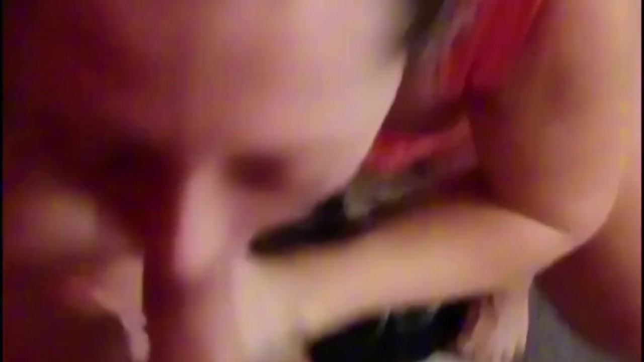 La rubia española ,milf española ojos azules ,chocho super tragón clítoris enorme follando rico