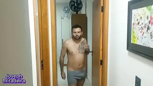 Eating the Crown's Ass First Thing in the Morning