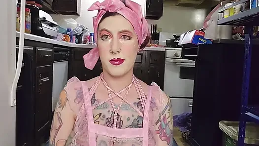 Tradwife: All in Deep Toys Anal