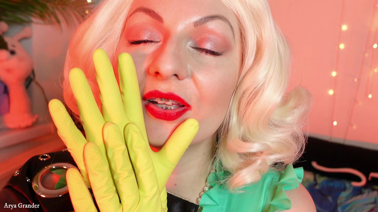 ASMR video - yellow household gloves