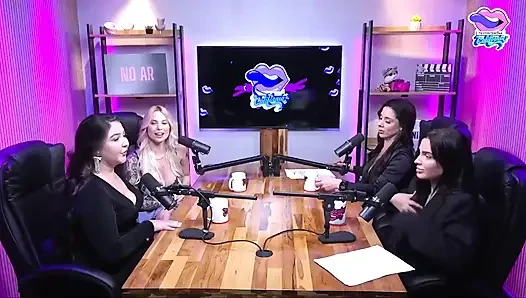 Hot Podcast with Gi Genesini and Flora Favaretto
