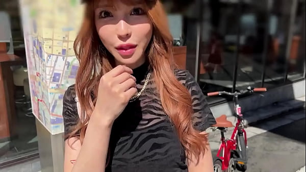 Lina is a model with a slender body. She is skinny but has firm big tits. Cute! Erotic!