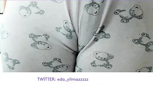 CAMELTOE- SWOLLEN PUSSY- PUSSY IN PAJAMAS