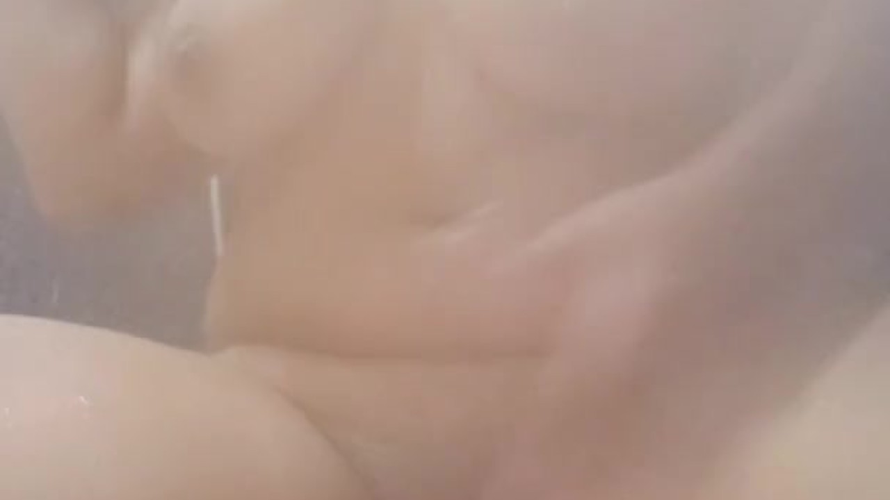 Madam Cookie: Clean pussy