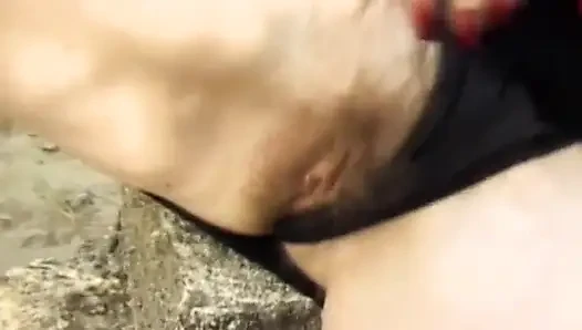 French Lady Likes Sucking It Straight From the Ass