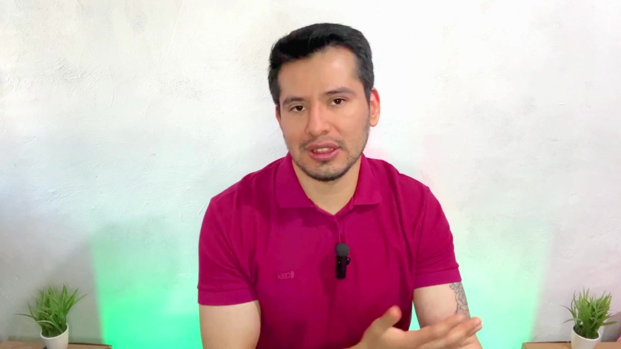 Hombre maduro americano tiene de amante a joven twink español en las vacaciones! Relato sexual