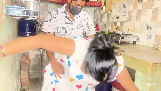Hot Desi Bhabhi Padosi Kitchen Sex - Real Passionate Hardcore