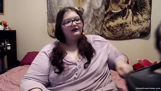 Big Girl Dee Rides Her Man