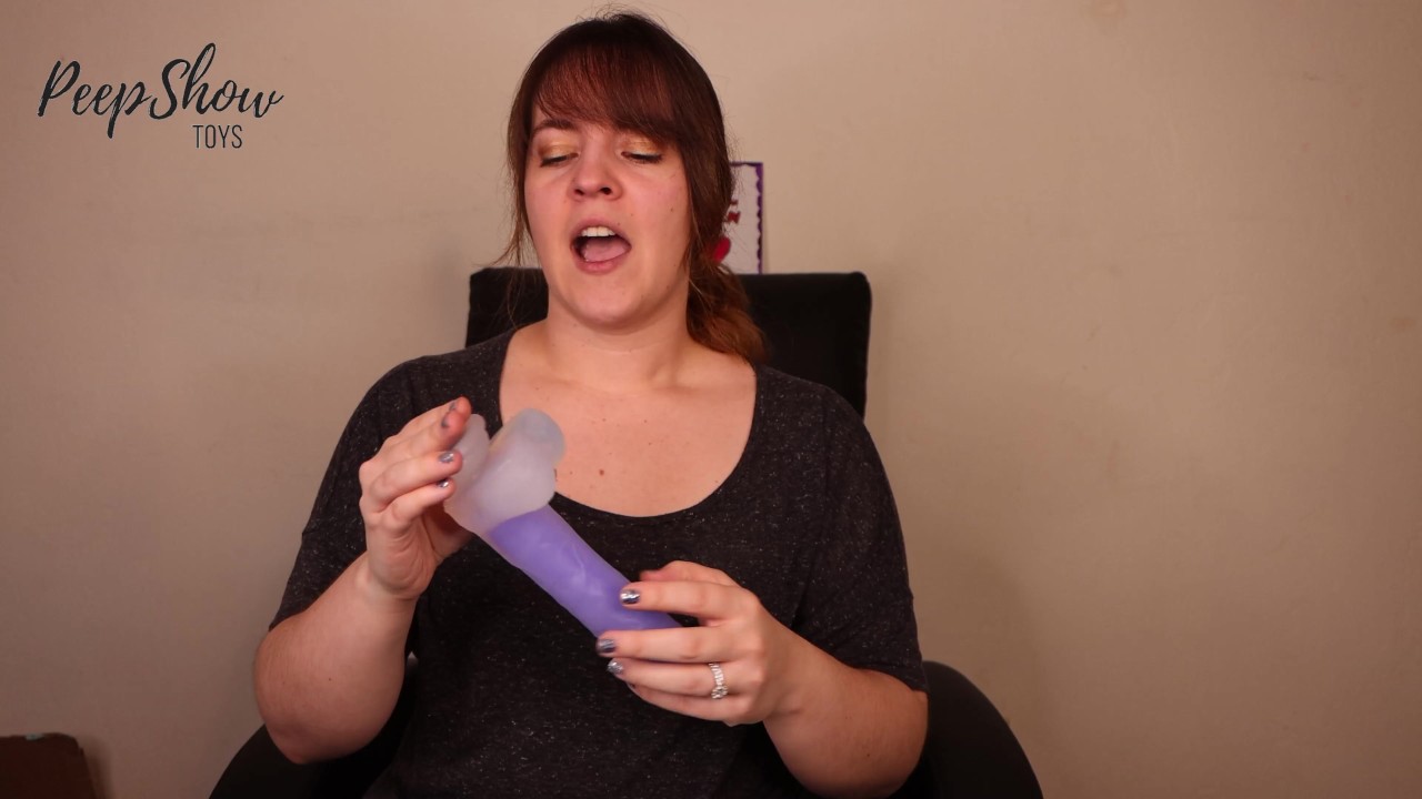 Toy Review - Evolved Luminous Glow in the Dark Dildo, Dual-Density Silicone