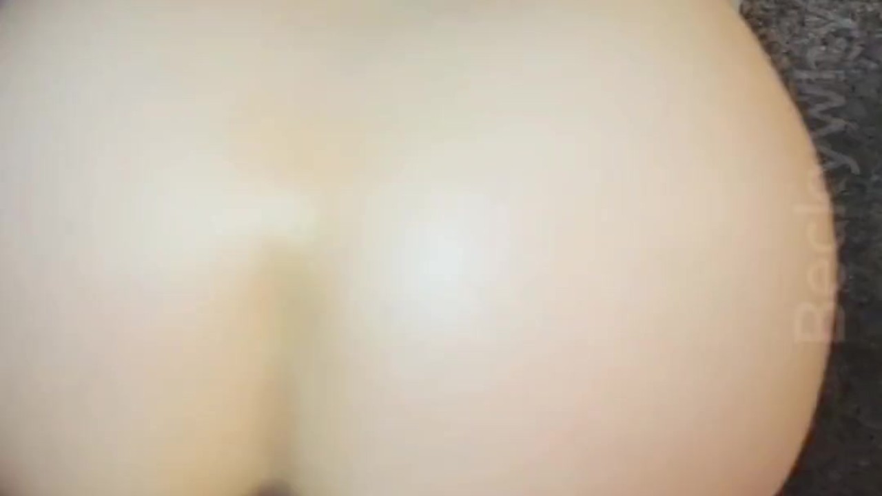 Creampie blasted deep in buttplug filled cute girl from the gym