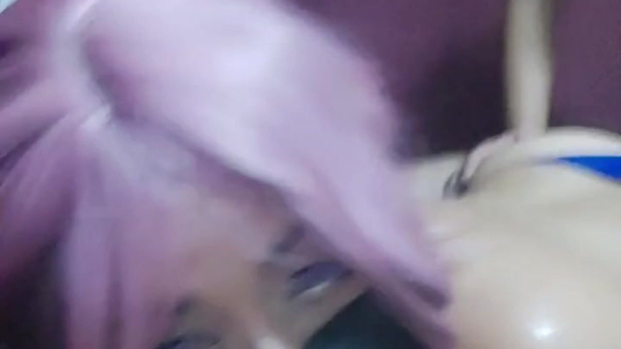 Otaku hermosa con lindos ojos me deja follarla parte 2