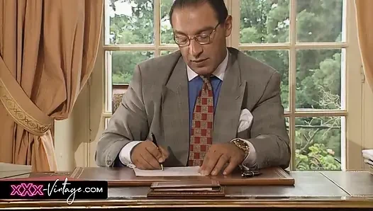 The Nymphomaniac Secretary