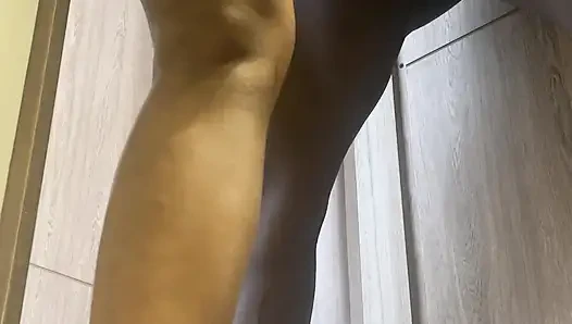 I squirt while the BBC fucks me -amateur couple- nysdel