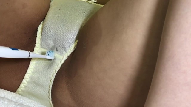 Perverted slut masturbates with a toothbrush. Big stains on my pants