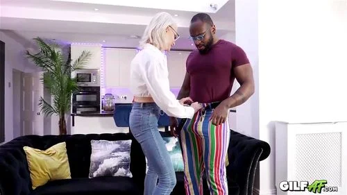 Platinum-Haired Granny Jacy Unbuttons Her Shirt, Gets Eaten Out by GilfAF