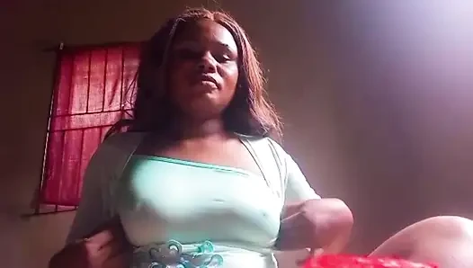 Local Nigerian girl sqirting on the live stream