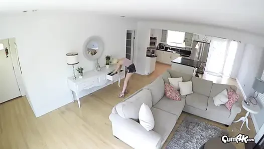 Sneaky Thief
