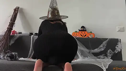 Witch's Fart Curse: Toxic Spell for Halloween