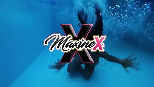 Asian Maxine X Hot Lapdance From Lesbian Stripper In Club